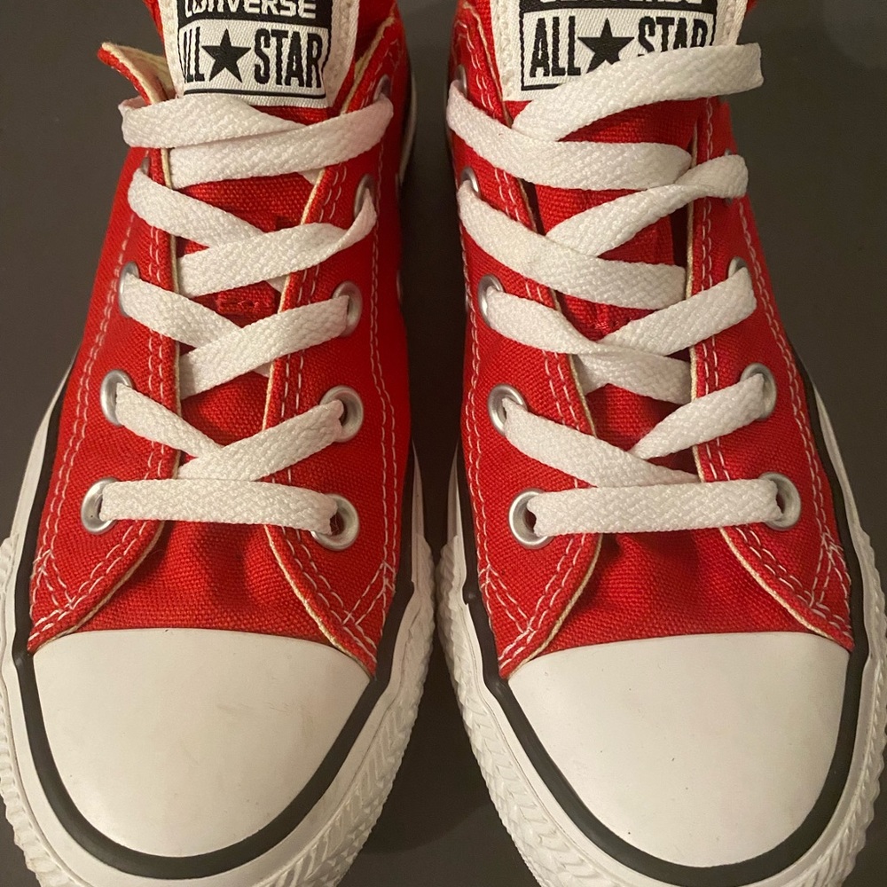 Red Converse
